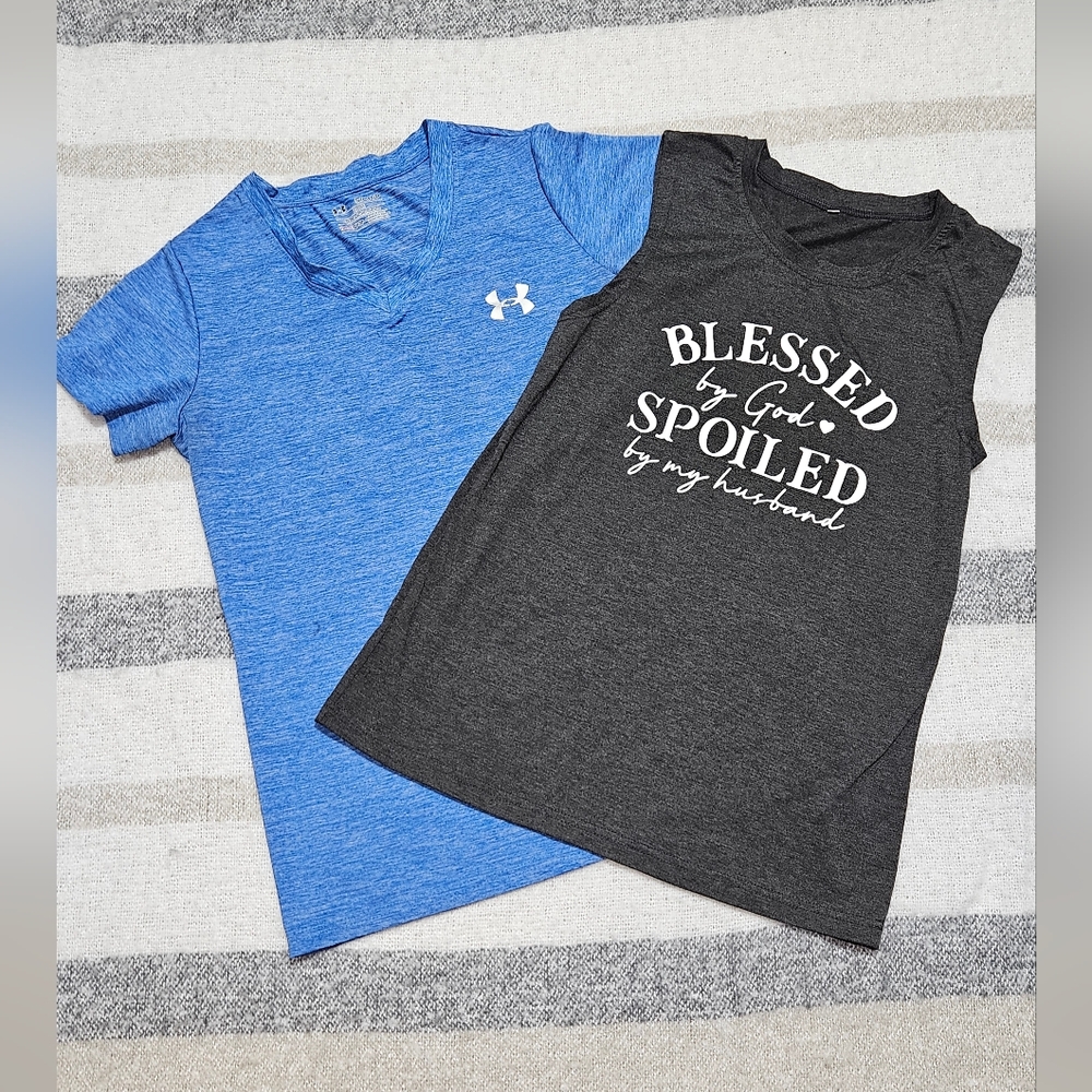 4/$20- Under Armour Blue Tee & Gray Graphic Gym Tank